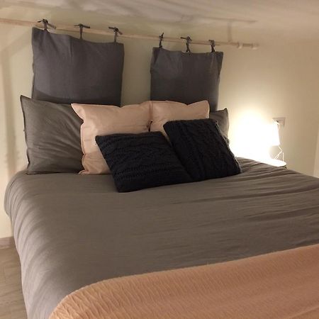 Appartement Bianco Melograno à Bari Extérieur photo